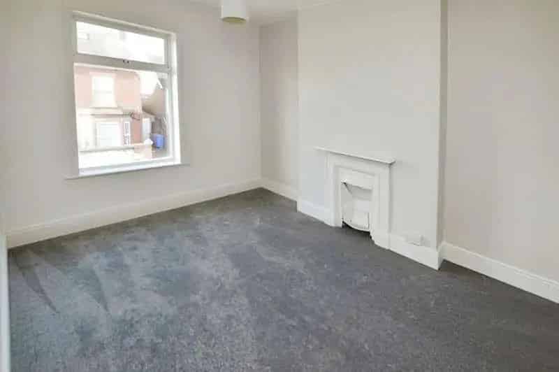 3 Bed Victorian House for Sale - No Upward Chain