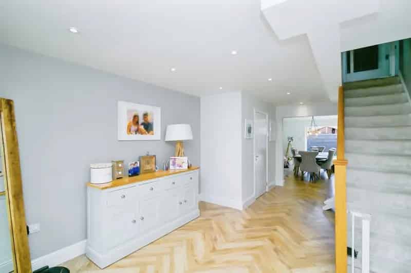 4 Bedroom Detached House in Barry West End Whitmore High Catchment