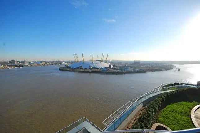Luxury 3-Bed Apartment with Plunge Pool & Sauna - Canary Wharf