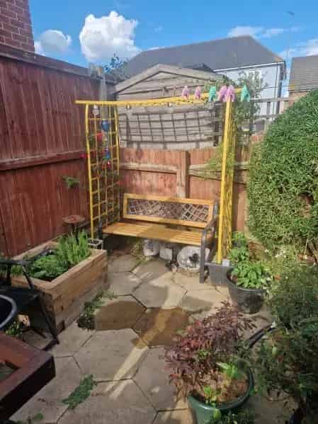 3 Bedroom End Terrace House Lovely Garden
