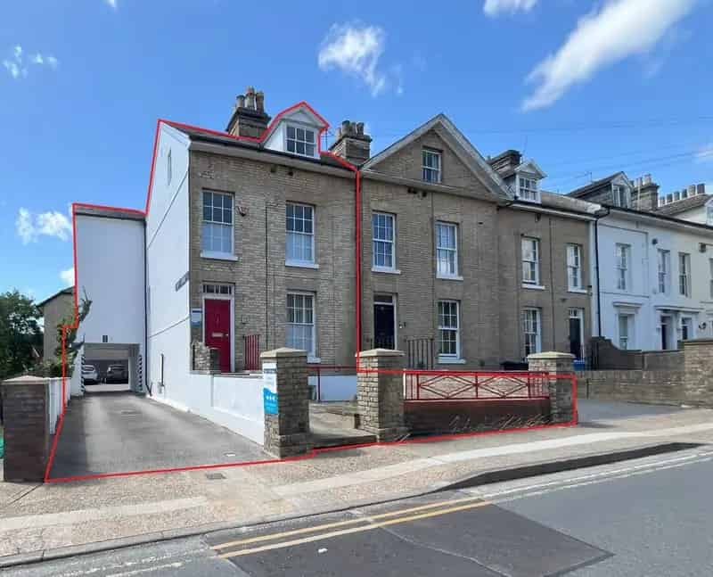 Commercial property For Rent , Ipswich, England