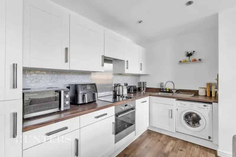 2 Bed Flat For Sale Shared Ownership Modern Apartment