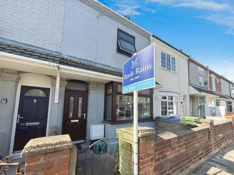 3 bedroom Mid Terrace House for sale, Grimsby, Lincolnshire, DN32