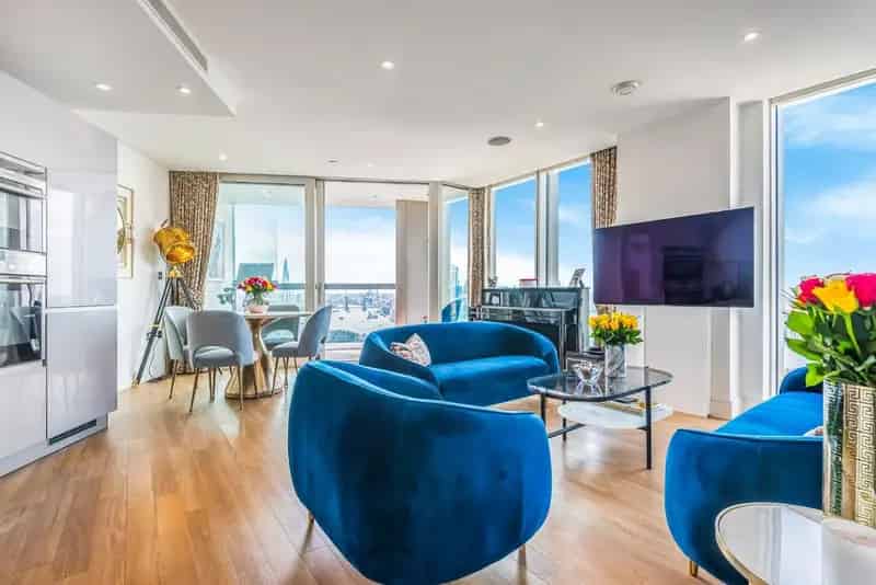 Penthouse Apartment near Canada Water Tube Station
