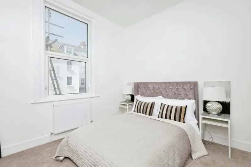 Luxury 2-Bedroom Seafront Apartment Eastbourne