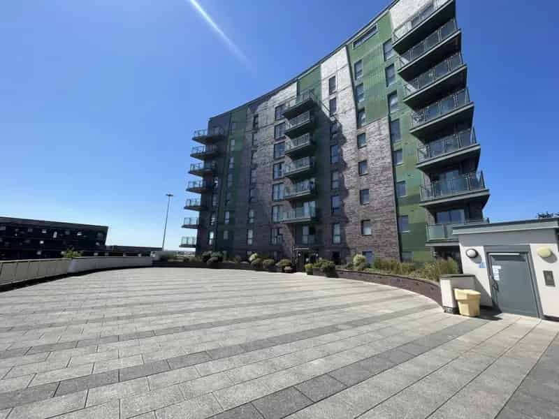 Flat To Rent Available 08082025
