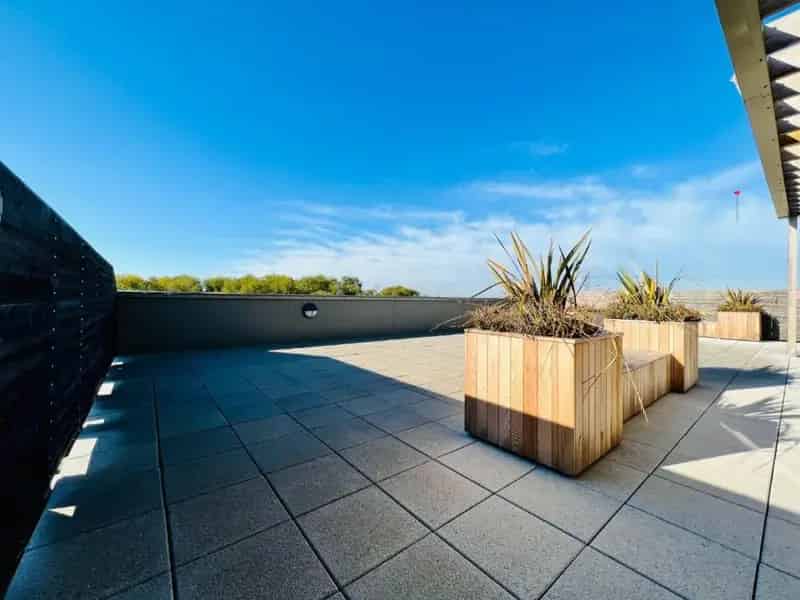 2 Bed Flat for Sale in Ashford