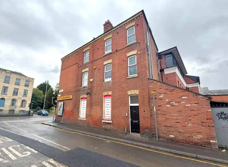 2 Bedroom Flat to Rent Tenant Fees Apply