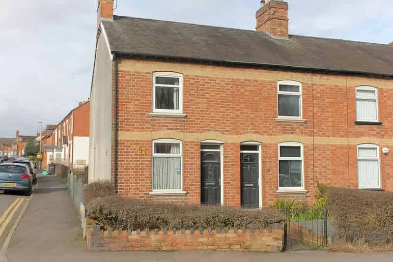 2 Bedroom End of Terrace House to Rent