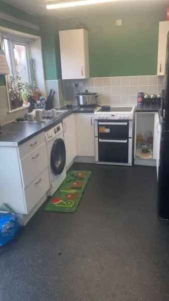 House For Rent in Coventry, England