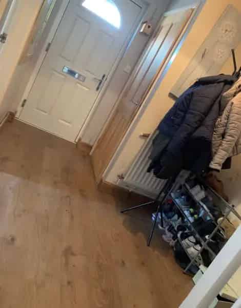 Family Home near M4 with Excellent Amenities
