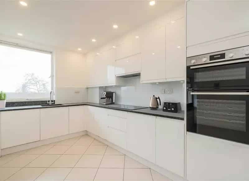 Hyde Park View Apartment Clarendon Place Central London