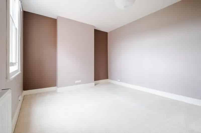 2 Bedroom Flat for Sale in Muswell Hill with Private Roof Terrace