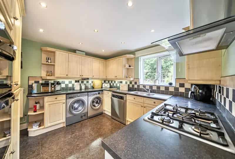 3 bedroom house for sale