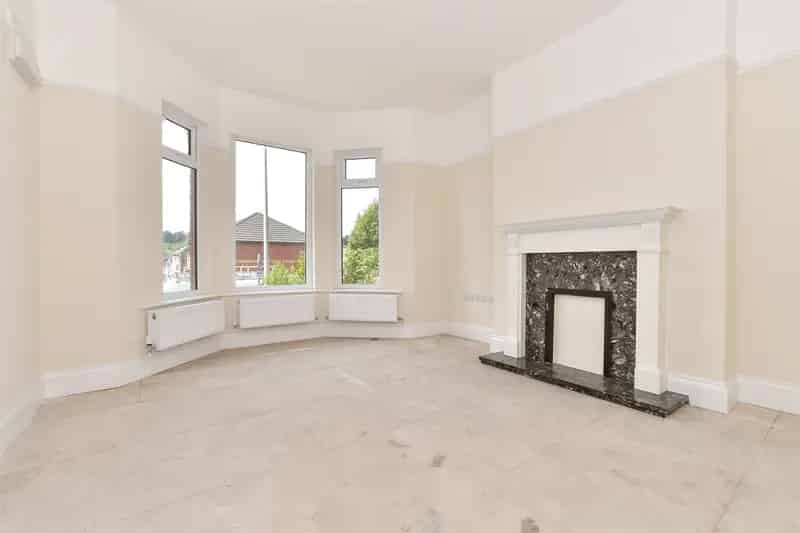4 Bedroom Victorian Terrace House For Sale