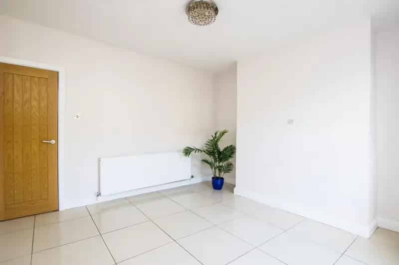 2 Bedroom 3 Storey Terrace House For Sale
