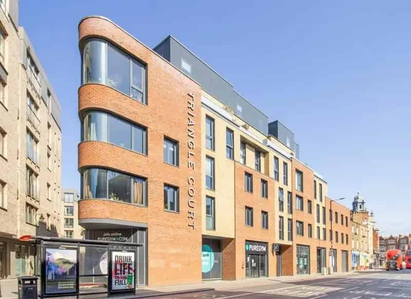 Chain Free 2 Double Bedroom Apartment Near Oval and Denmark Hill