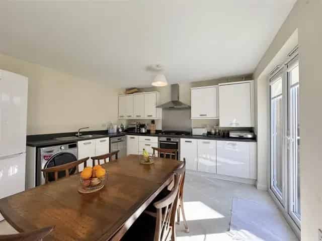4 Bedroom Detached House for Sale in Airdrie