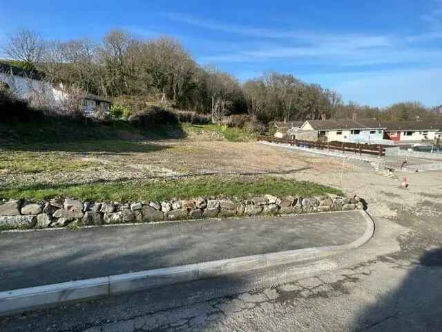 Freehold Building Plot for 2 3 Bed House Planning Permission Approved