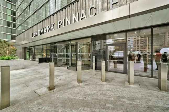 Flat to rent in Landmark Pinnacle, Marsh Wall, Canary Wharf, London E14