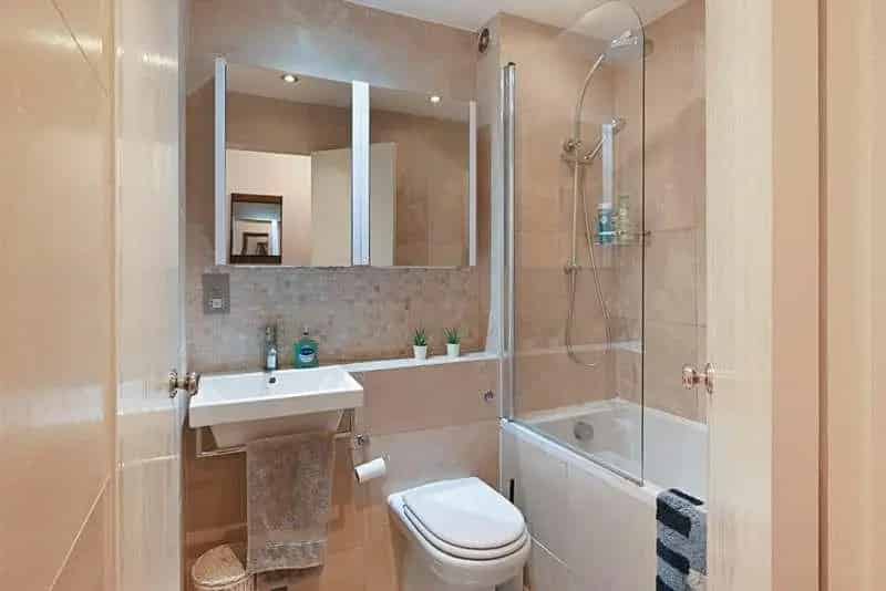1 Bed Flat for Sale Beckton - Studio Flat with Parking