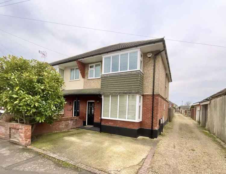 3 Bedroom Semi-Detached House for Sale in Southbourne