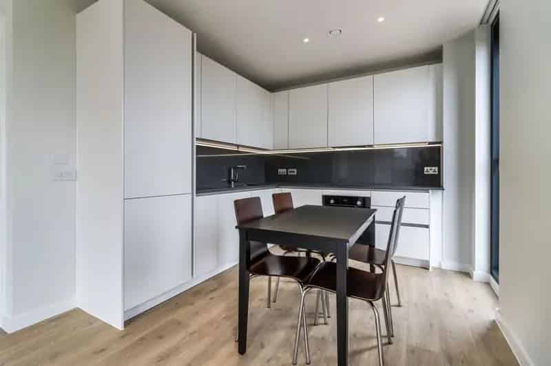 2 Bed Furnished Apartment Manchester City Centre The Stile