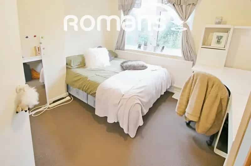 4 Bedroom Semi-Detached Student House 25 26 Academic Year