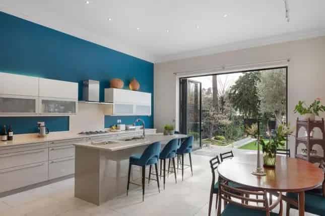 Detached House for Sale Gleneldon Road Streatham SW16