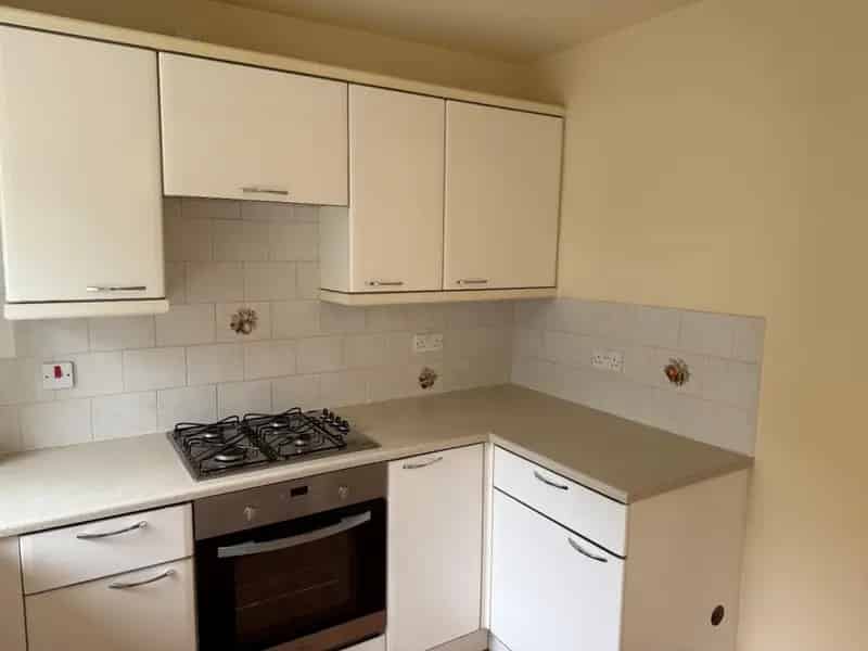 2 Bedroom House To Let Near Town Centre