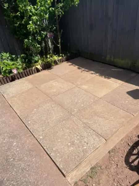 2 Bed House with Wet Room and Large Garden