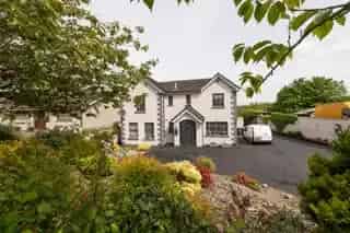 Detached Family Home with Annex near Tyrella Beach