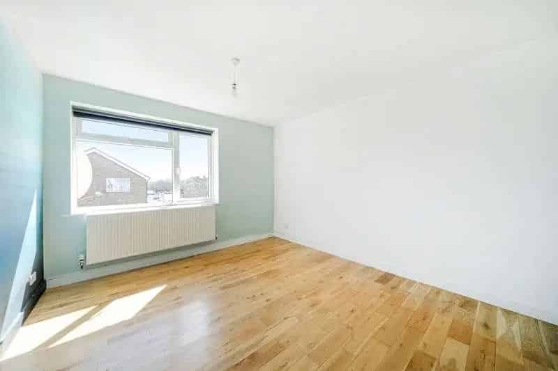 2 Bed Flat for Sale Near Amenities and Transport