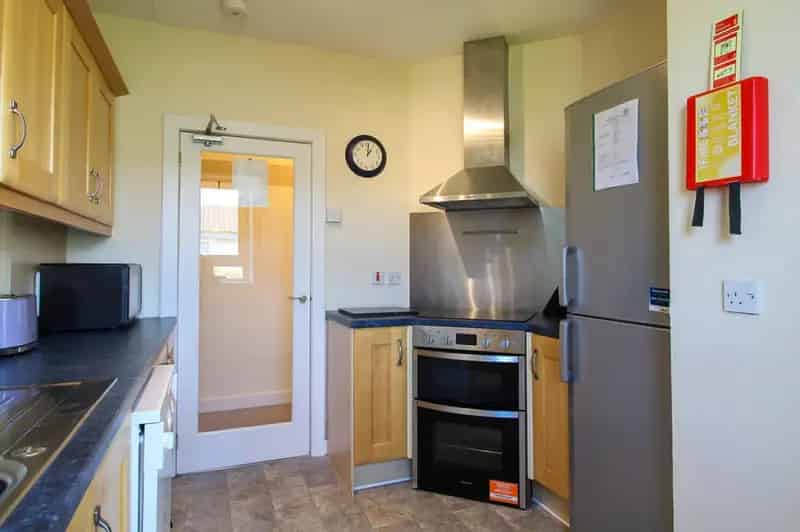 3 Bedroom Flat To Rent