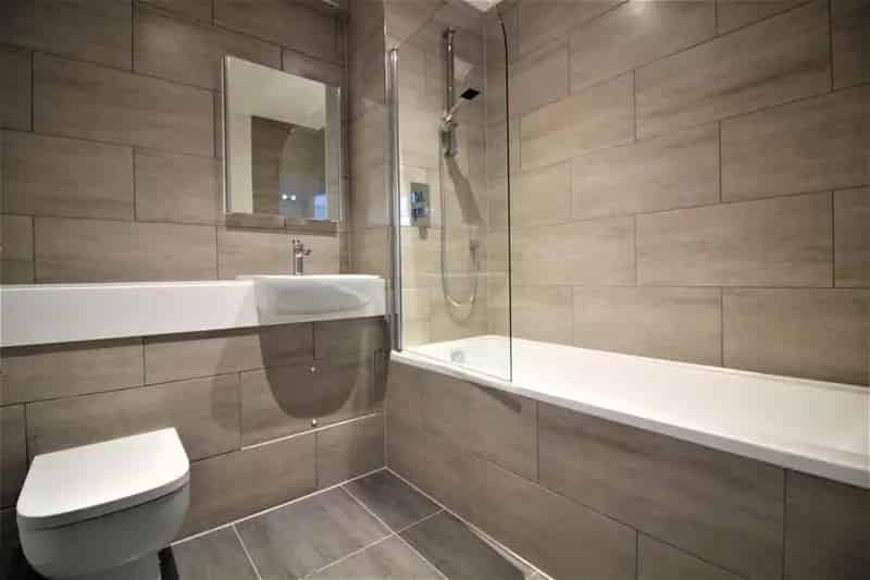 1 Bedroom Apartment Meadow House Ashwood Park