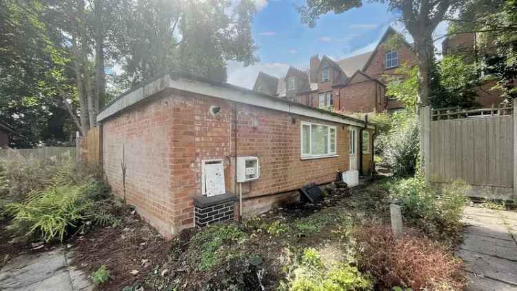 2 bedroom detached bungalow for sale