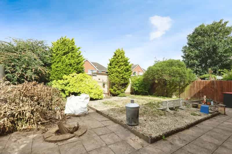 Ground Floor Maisonette with Garden in Coleshill Birmingham