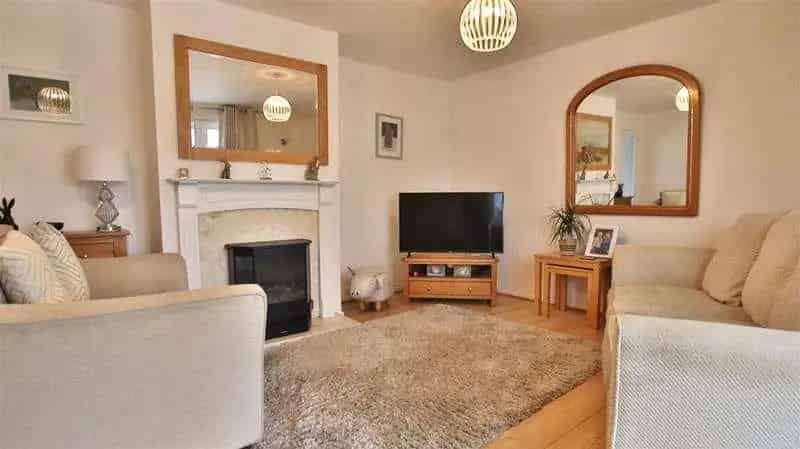 3 Bed House for Sale Newtown Tewkesbury
