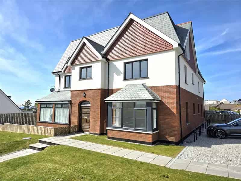 2 Bedroom Apartment for Sale Near Coast