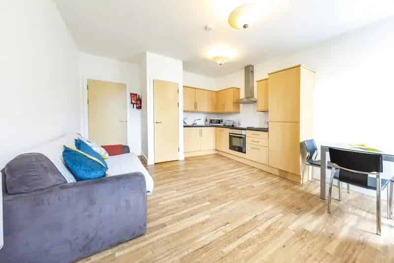 4 Bedroom Flat to Rent Clifton Village Near University of Bristol