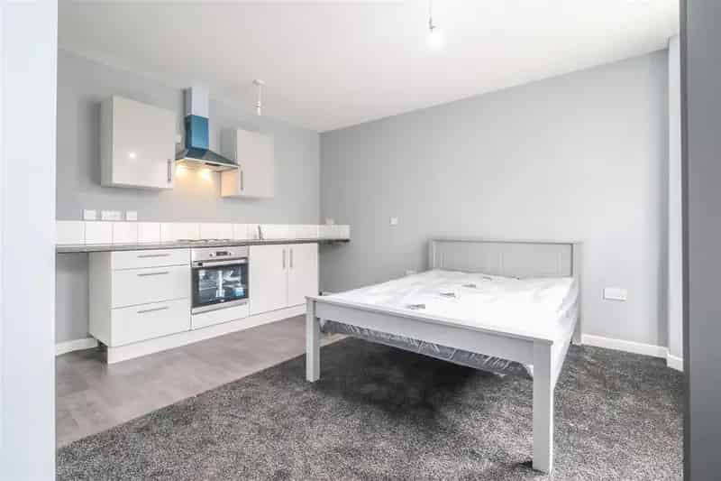 One Bedroom Studio Flat Foleshill Coventry