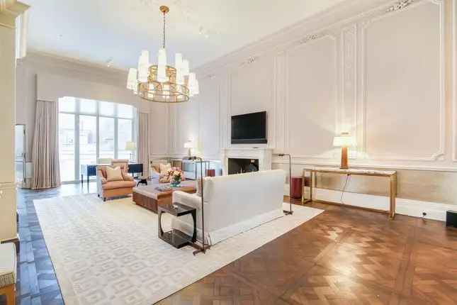 Georgian House Buckingham Gate 15845 Sq Ft 6 Beds 6 Baths Cinema Gym Pool Terraces