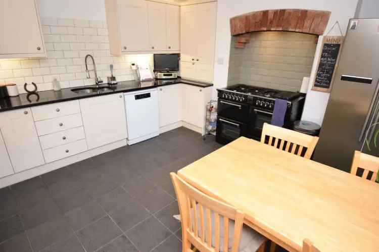 3 Bedroom Detached House for Sale Allesley West Midlands