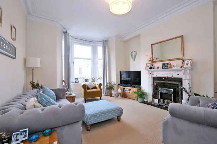 Flat For Rent in 82,84, Mile-End Avenue, Aberdeen City, Scotland