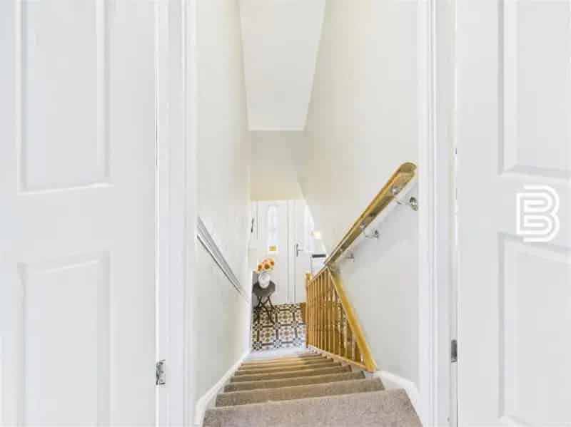 3 Bed Semi-Detached House For Sale Woodlands