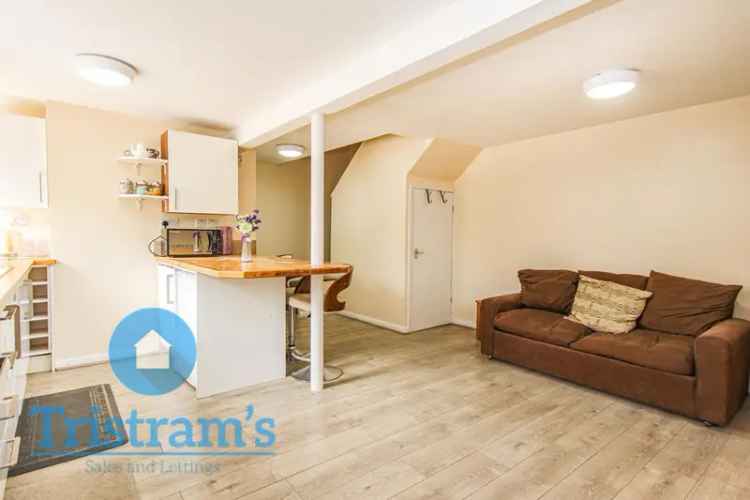 2 Bedroom Semi Detached House to Rent Beeston Nottingham