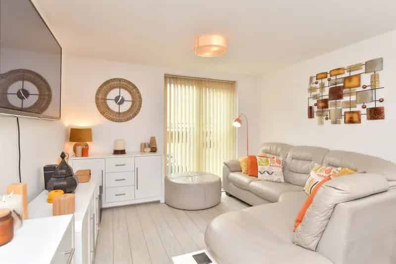 2 Bedroom Apartment for Sale Shoreham Beach