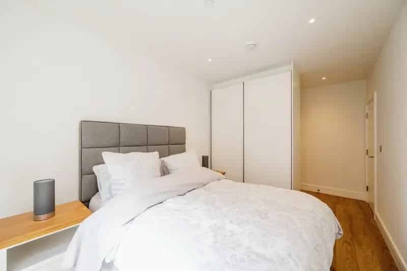 Two Bedroom Apartment with Balcony and Parking