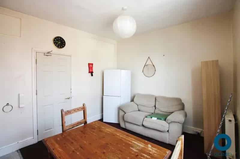 3 Bedroom Flat to Rent