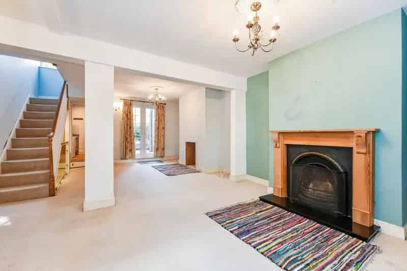 3 Bedroom House To Rent